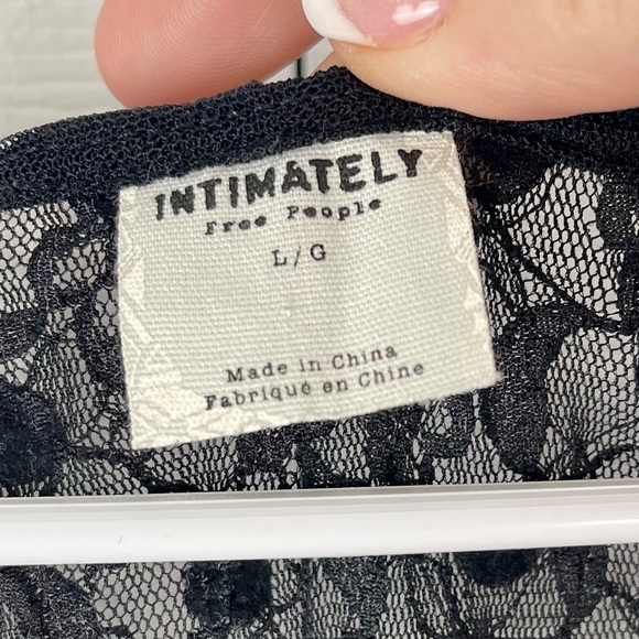 Intimately Free People Black Sleeveless Polka Dot Floral Lace Tunic - Picture 9 of 10